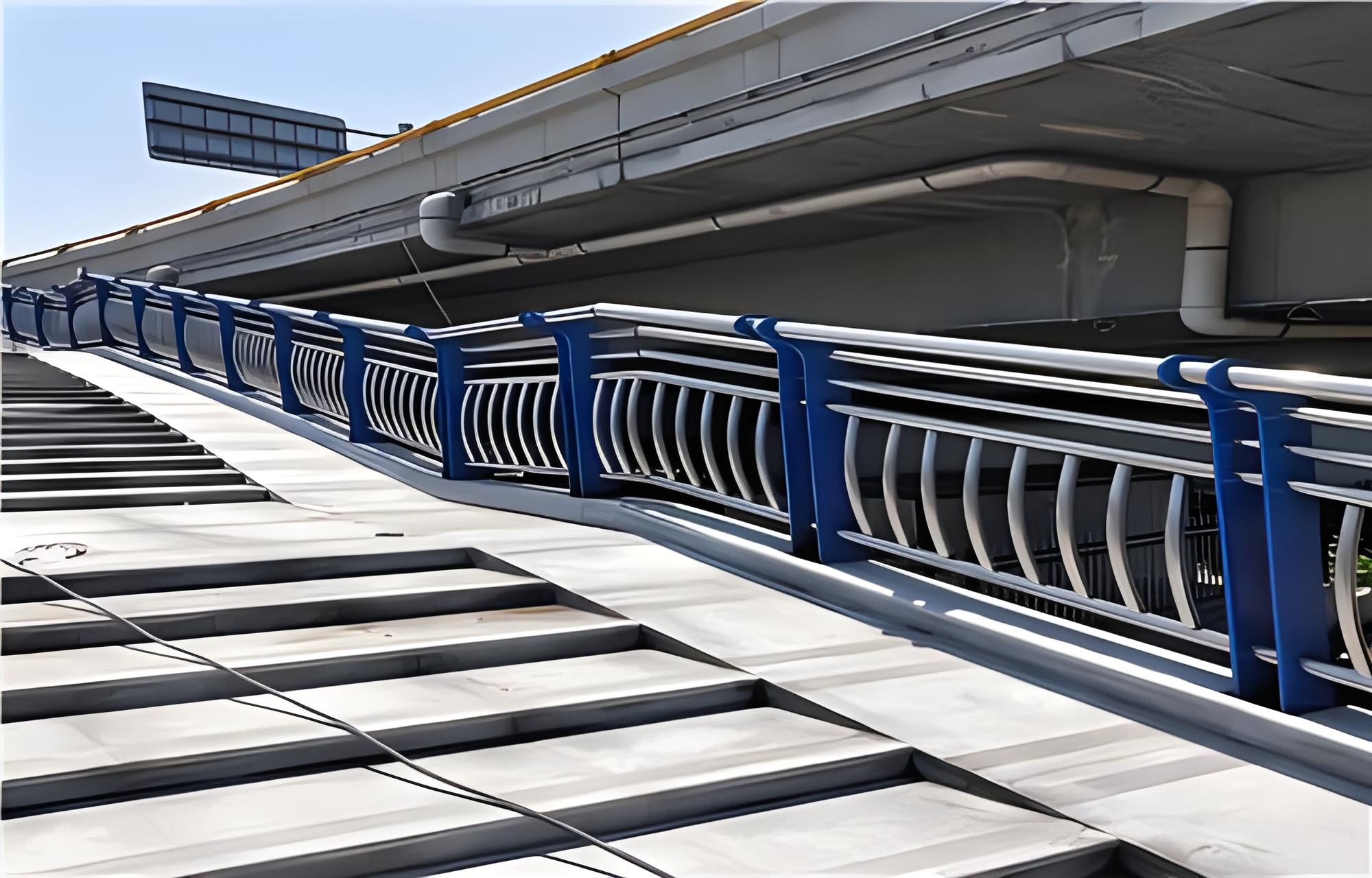 璧山不锈钢桥梁护栏维护方案：确保安全，延长使用寿命